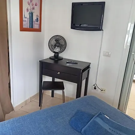 Apartment Cozy In The Center Of On The 1st Coastline