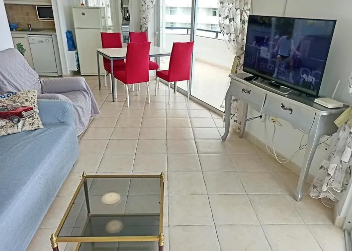 Sunny 3bed In The With The Ocean View On The 1st Coastline * أذيخي